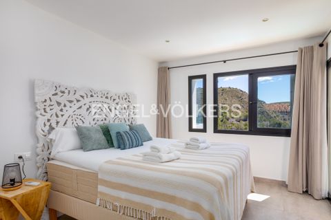 Villa i Moraira, Alicante, Moraira - € 1.750.000 | Ref: W-049ROV - foto 20